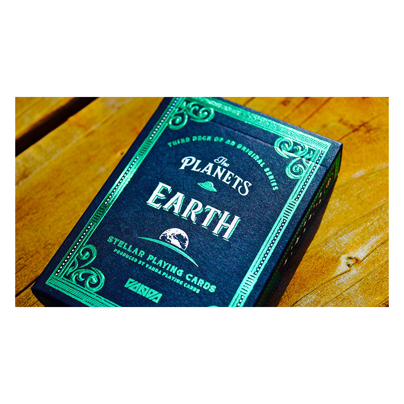 The Planets: Earth Playing Cards wwww.jeux2cartes.fr