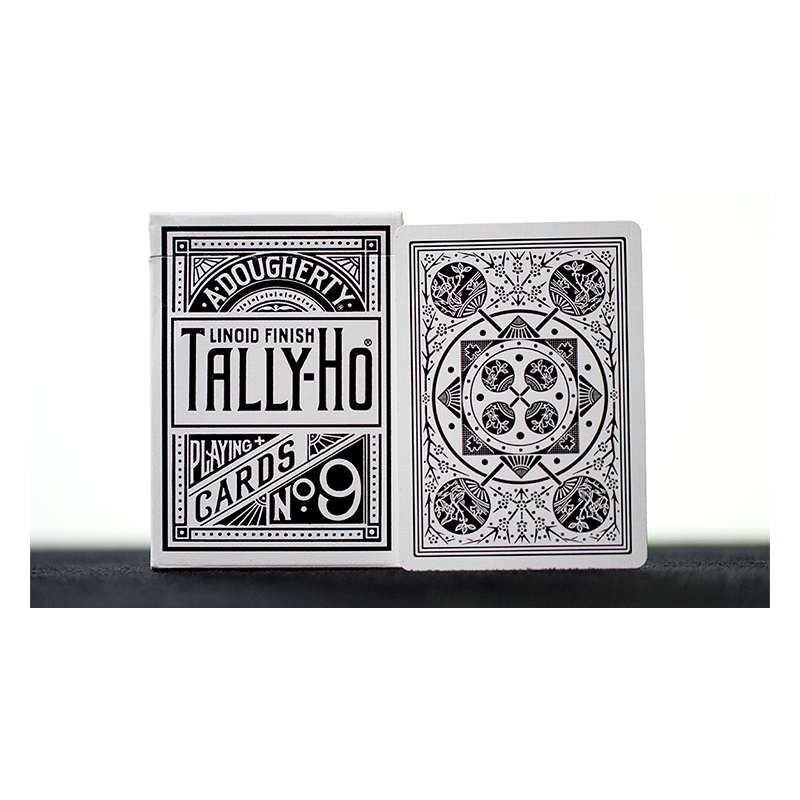 White Tally-Ho (Fan Back) Playing Cards wwww.jeux2cartes.fr